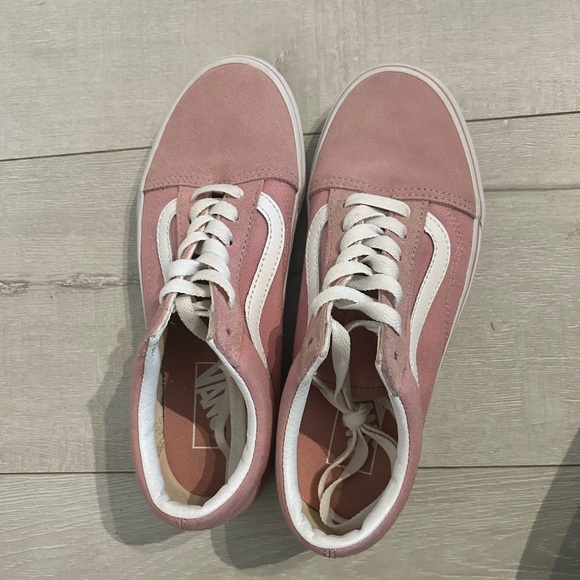 Slightly used pink Old Skool Vans - Picture 3 of 4